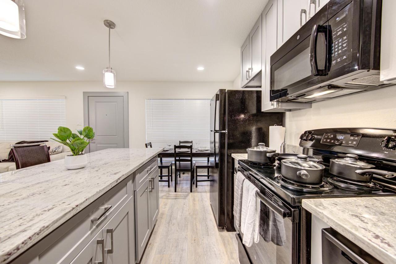 Trendy Midtown Apt, Walk To Shops & Sites, Pets Ok Houston Exterior foto