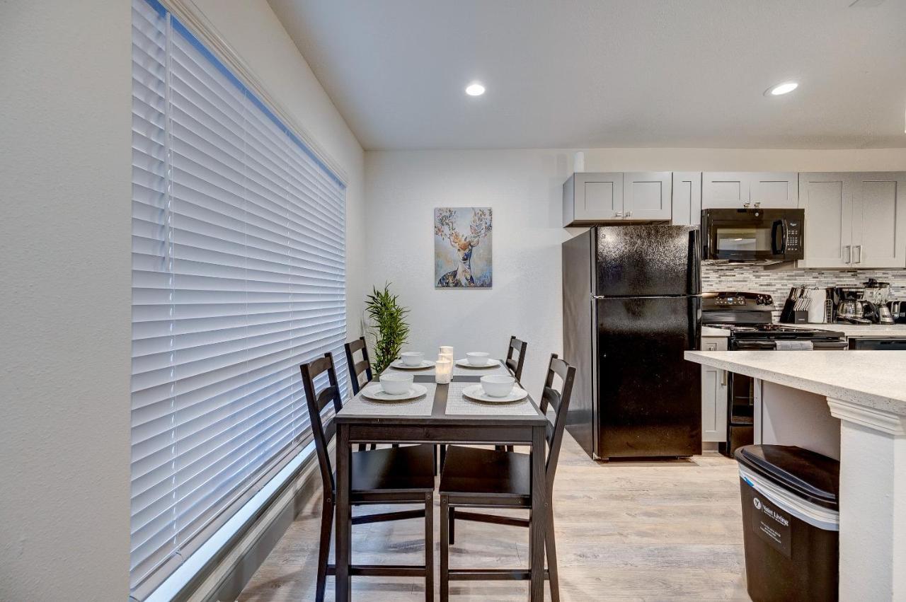 Trendy Midtown Apt, Walk To Shops & Sites, Pets Ok Houston Exterior foto